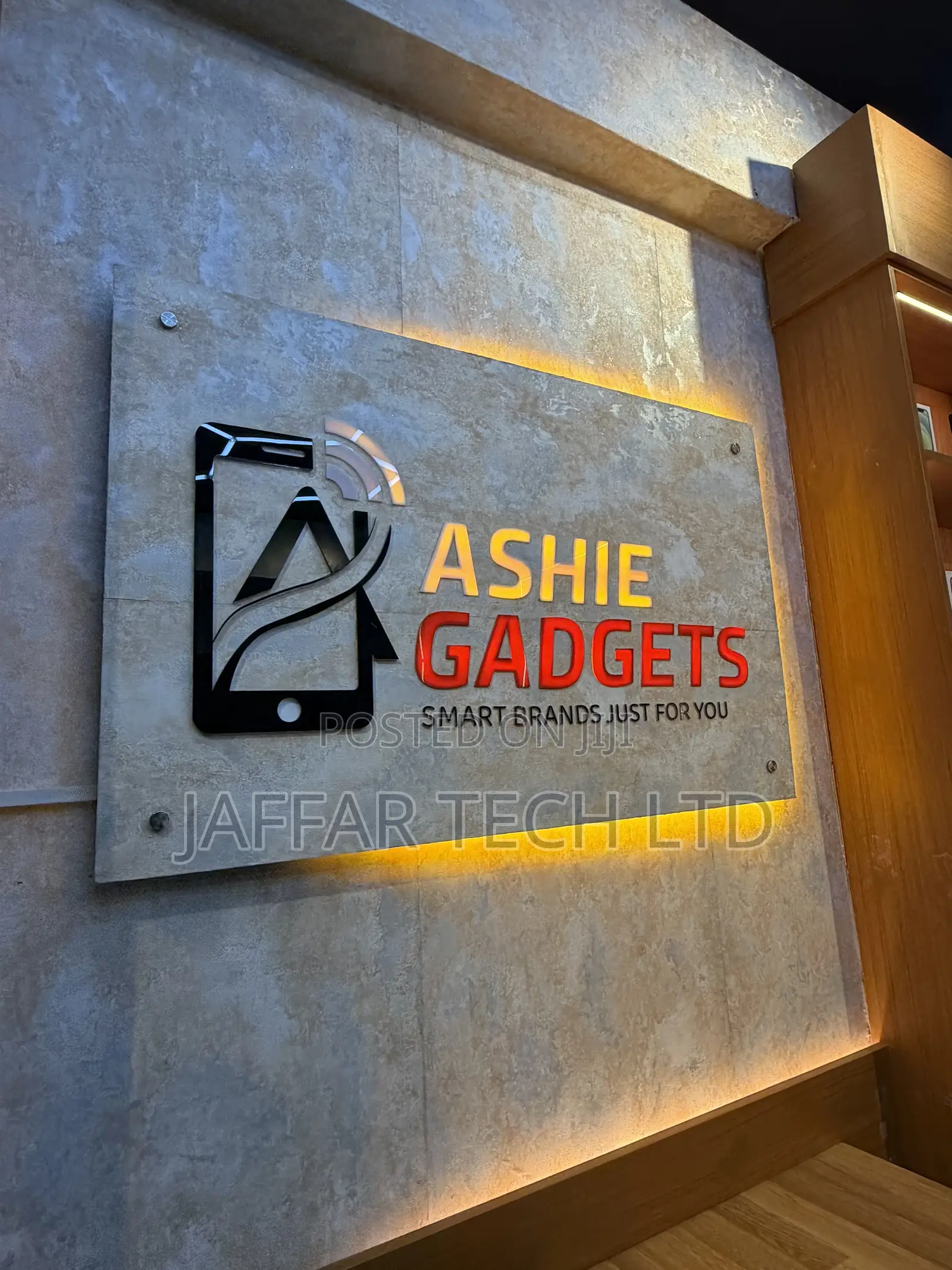 2d 3d Acrylic Logos