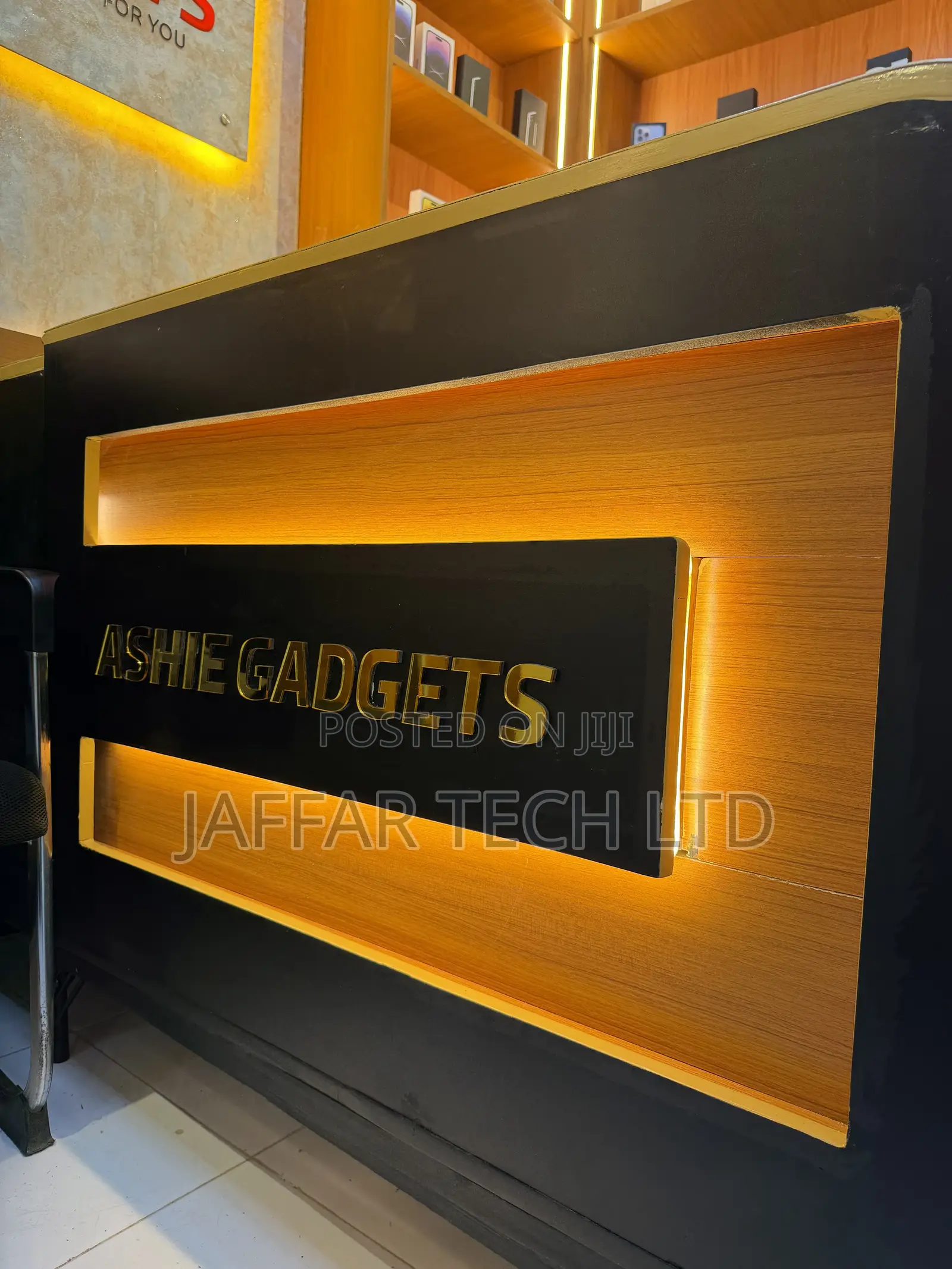 2d 3d Acrylic Logos