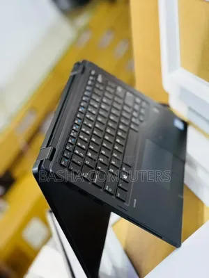 New Laptop Dell Latitude 7390 2-in-1 8GB Intel Core i7 SSD 256GB