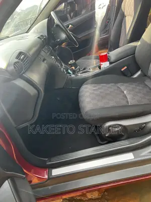 Mercedes-Benz C200 2003 Maroon