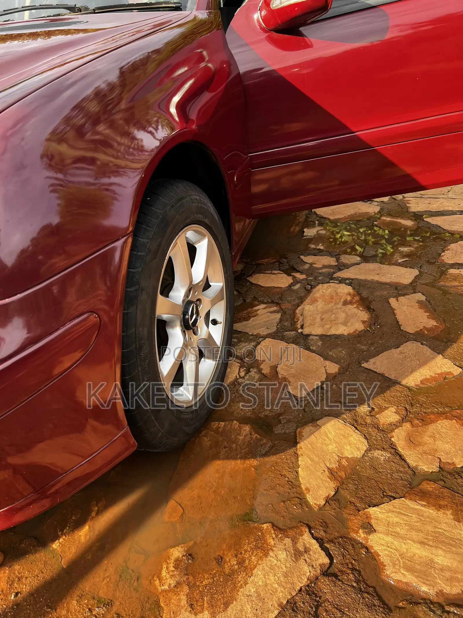 Mercedes-Benz C200 2003 Maroon
