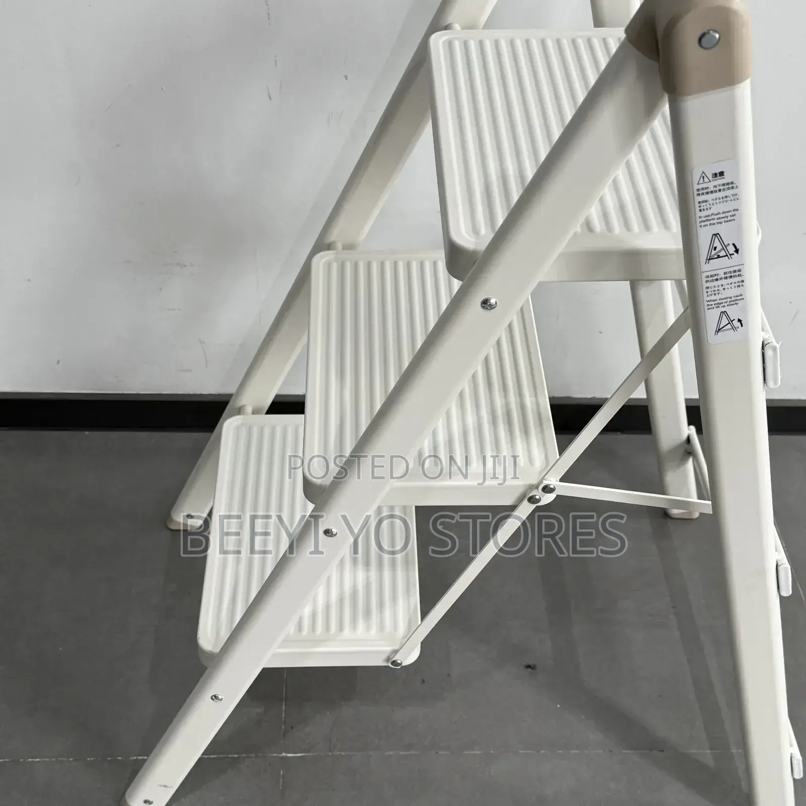 -Step Lightweight Folding Step Ladder and Stool