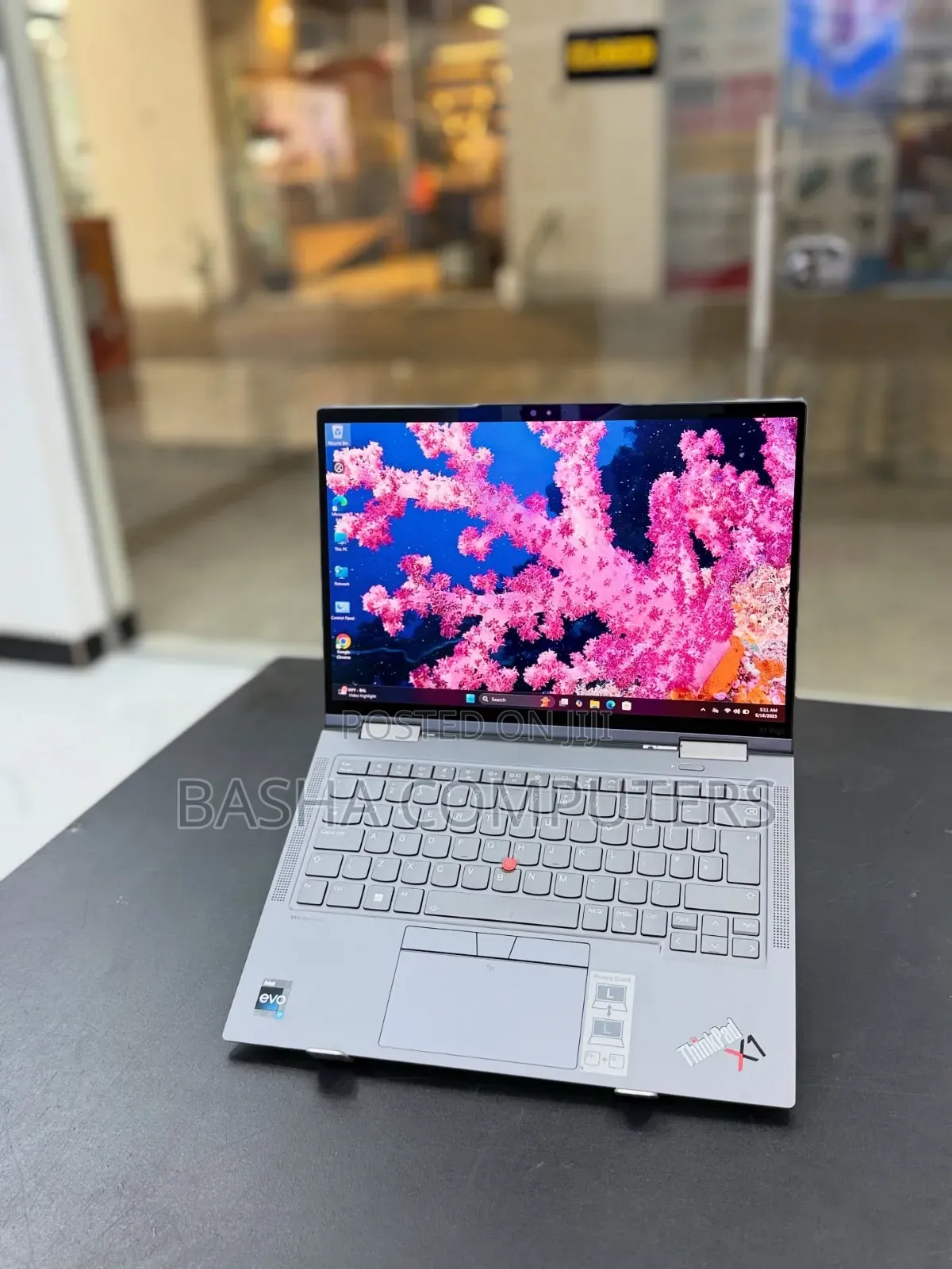 New Laptop Lenovo ThinkPad X1 Yoga 16GB Intel Core i7 SSD 512GB