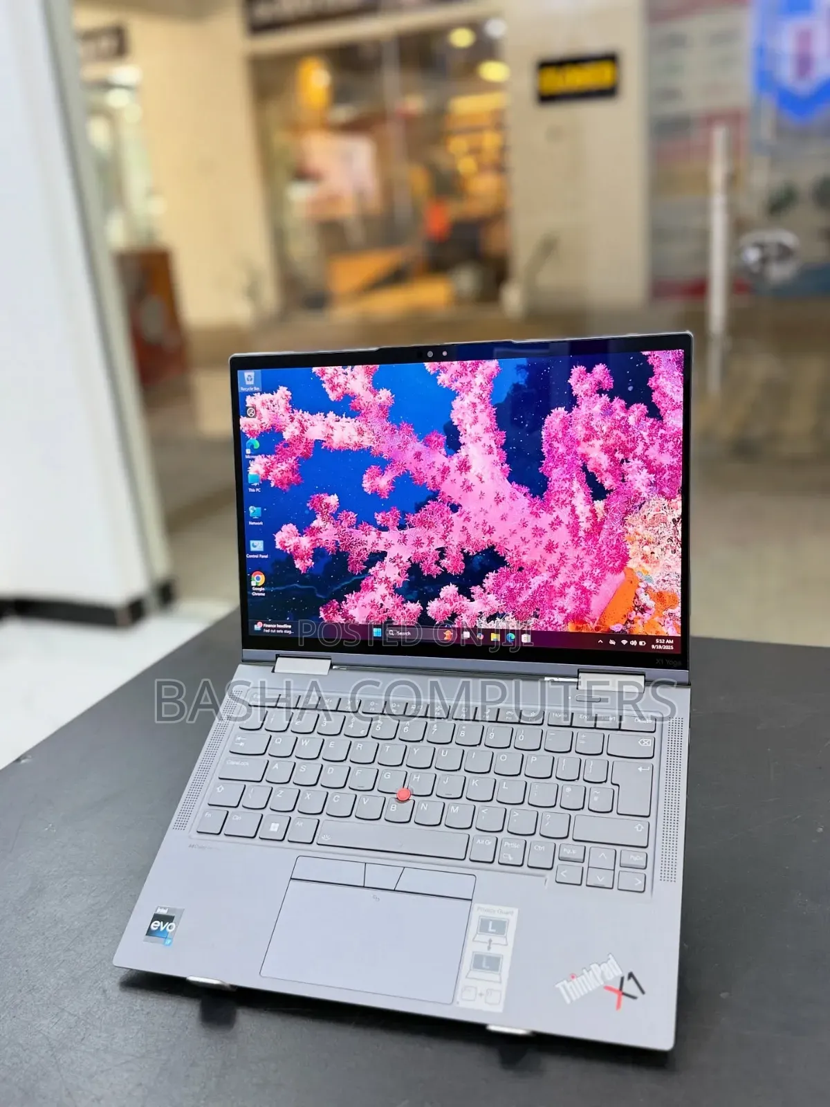 New Laptop Lenovo ThinkPad X1 Yoga 16GB Intel Core i7 SSD 512GB