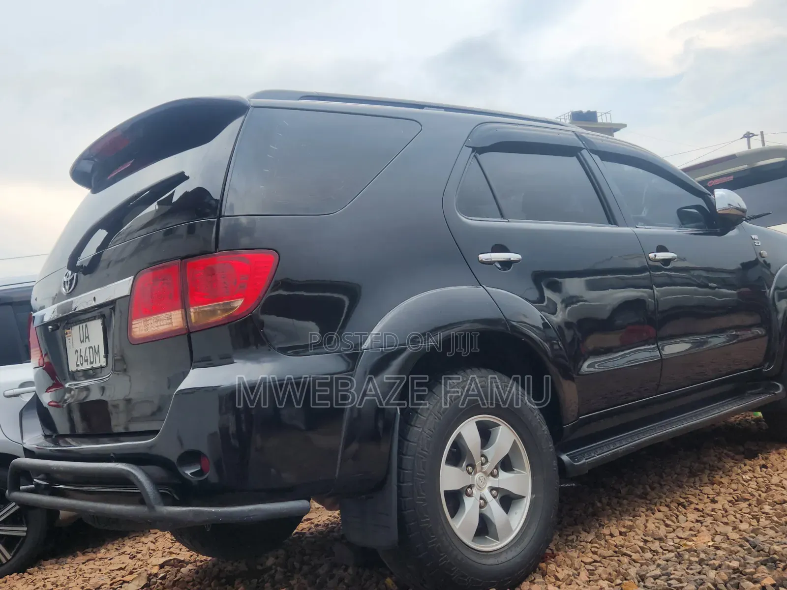 Toyota Fortuner 2007 Black