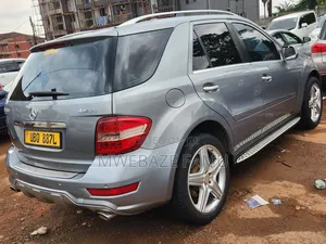Mercedes-Benz M Class 2010 Silver