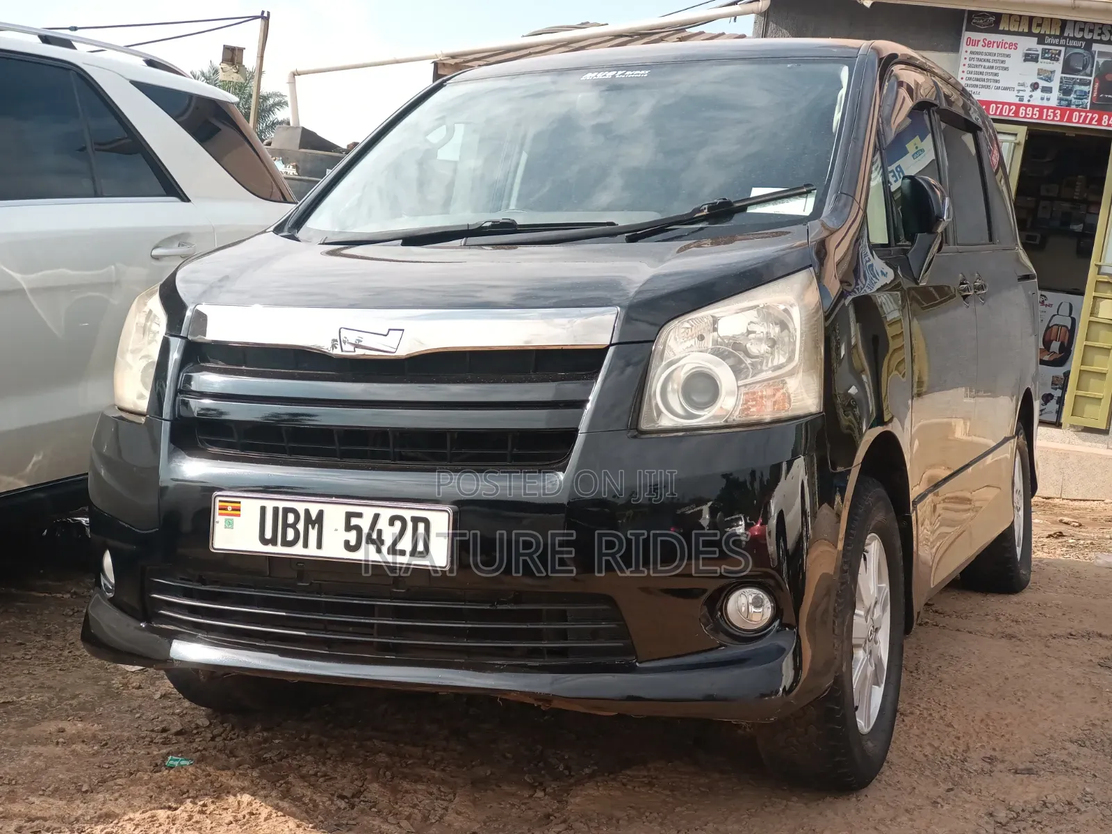 Toyota Noah 2009 Black
