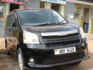 Toyota Noah 2009 Black