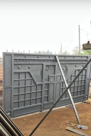 Moder Sliding Gate