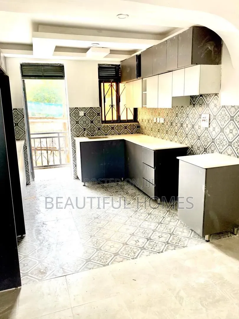 Furnished 2bdrm Condo in Muyenga, Makindye for sale