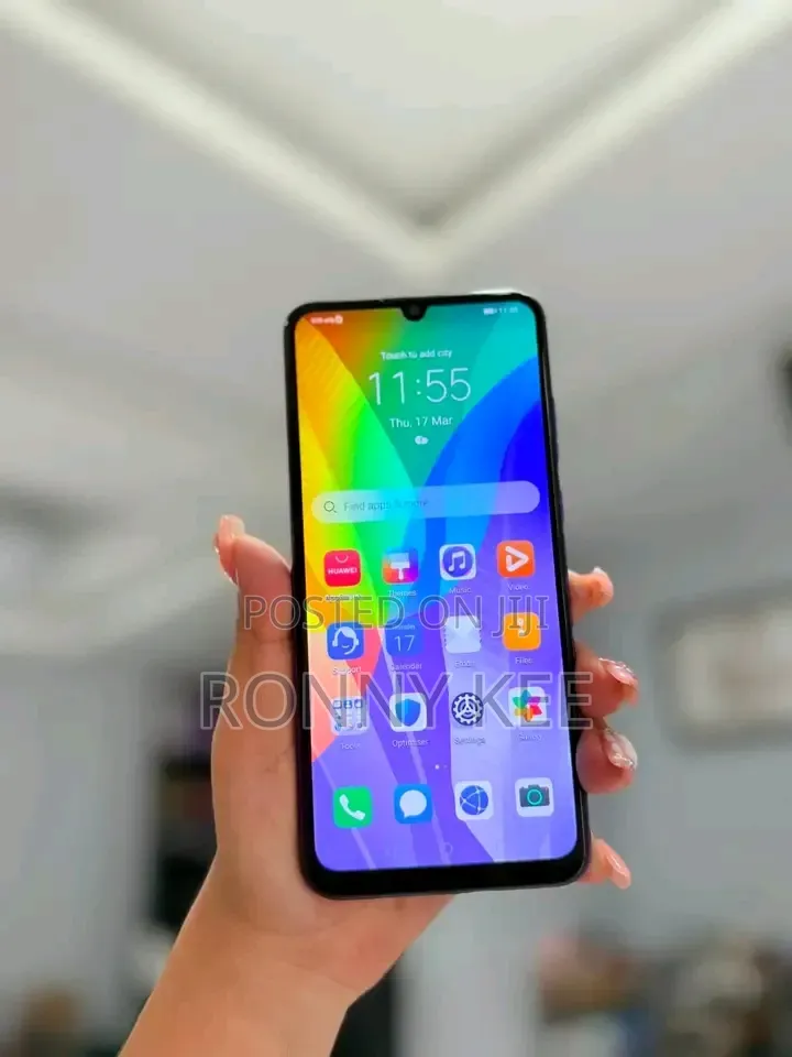 New Huawei Y6s 64 GB Purple