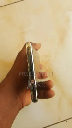 Infinix Note 40 Pro 256 GB Gold