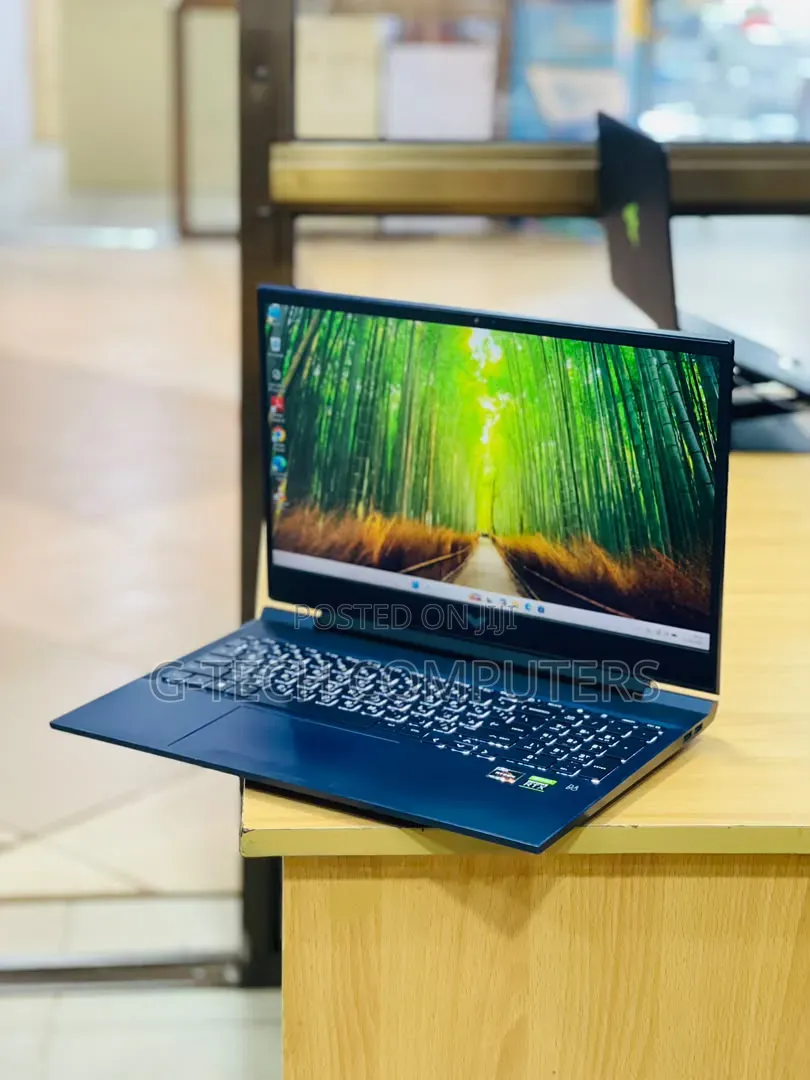 New Laptop HP Victus 16 16GB AMD Ryzen 5 SSD 512GB