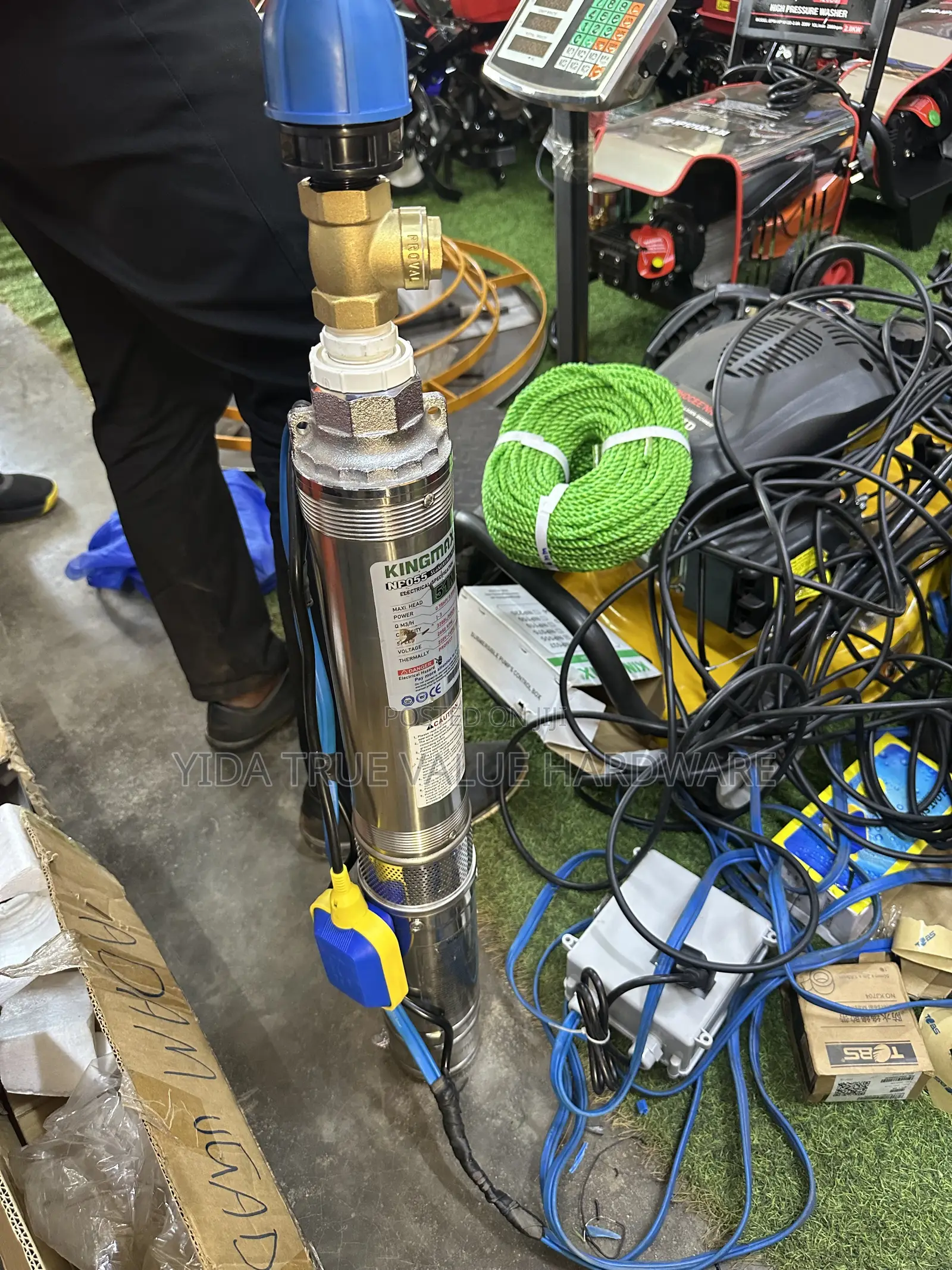 Water Pump Kingmax Brand 52 M With Float Switch
