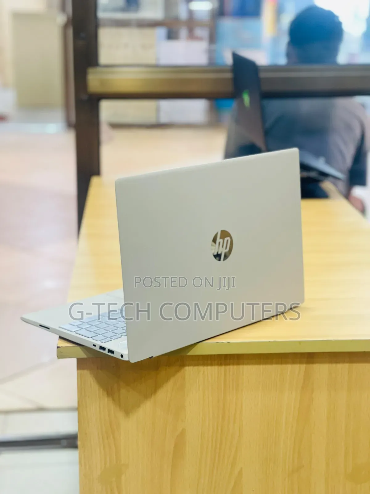 New Laptop HP Pavilion 15 8GB AMD Ryzen 5 SSD 256GB