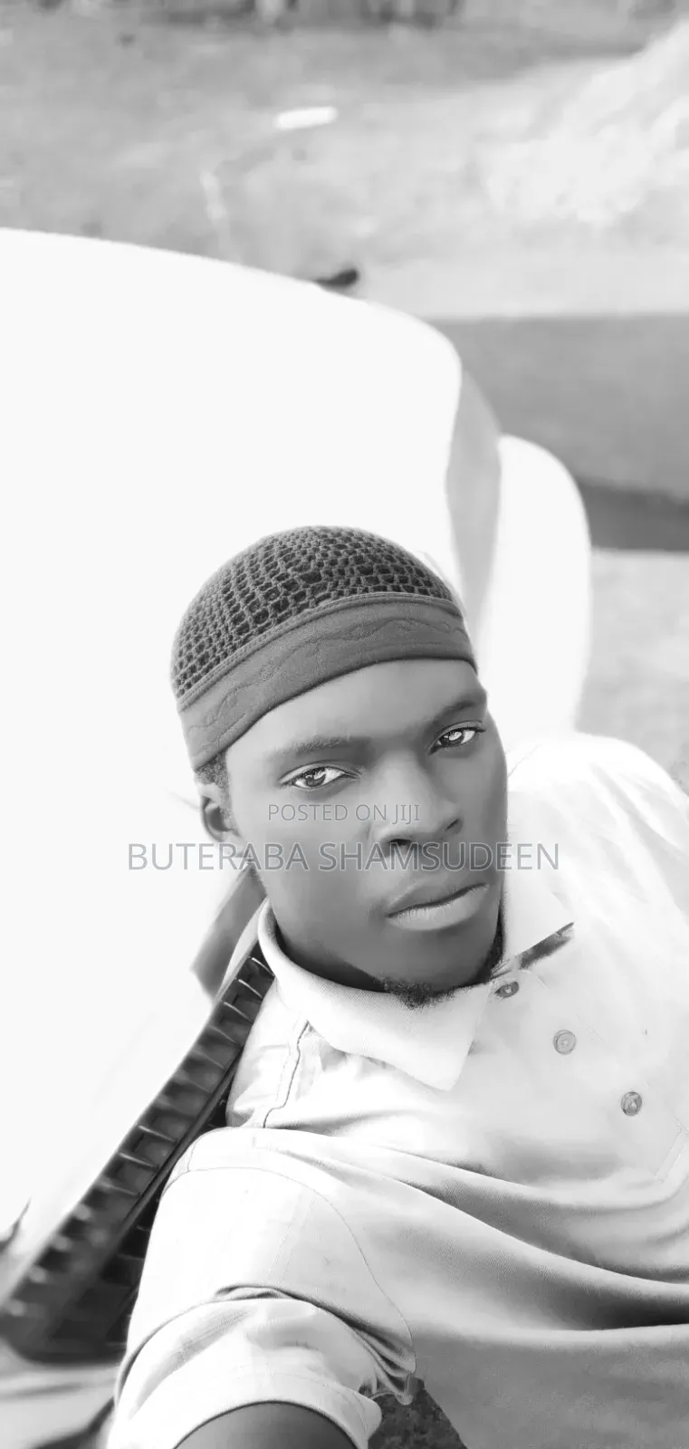 Am Looking for a Job