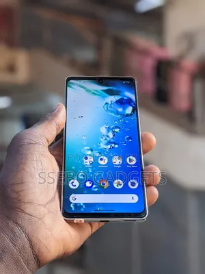 Sharp Aquos zero6 128 GB White