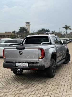 Volkswagen Amarok 2025 Gray