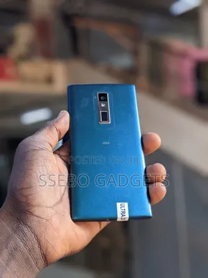Kyocera Urbano V04 KYV45 64 GB