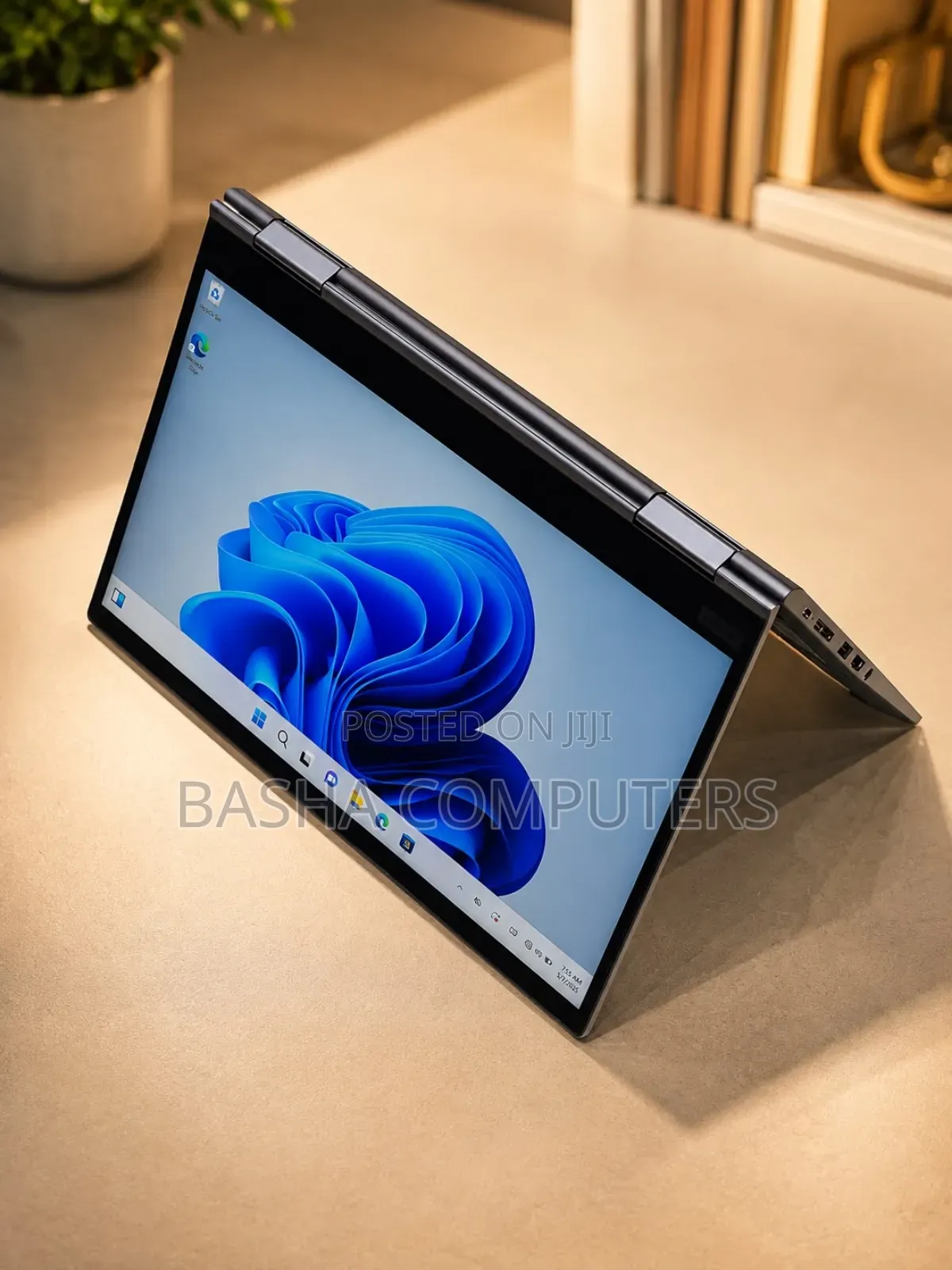 New Laptop Lenovo ThinkPad X1 Yoga 16GB Intel Core i7 SSD 512GB