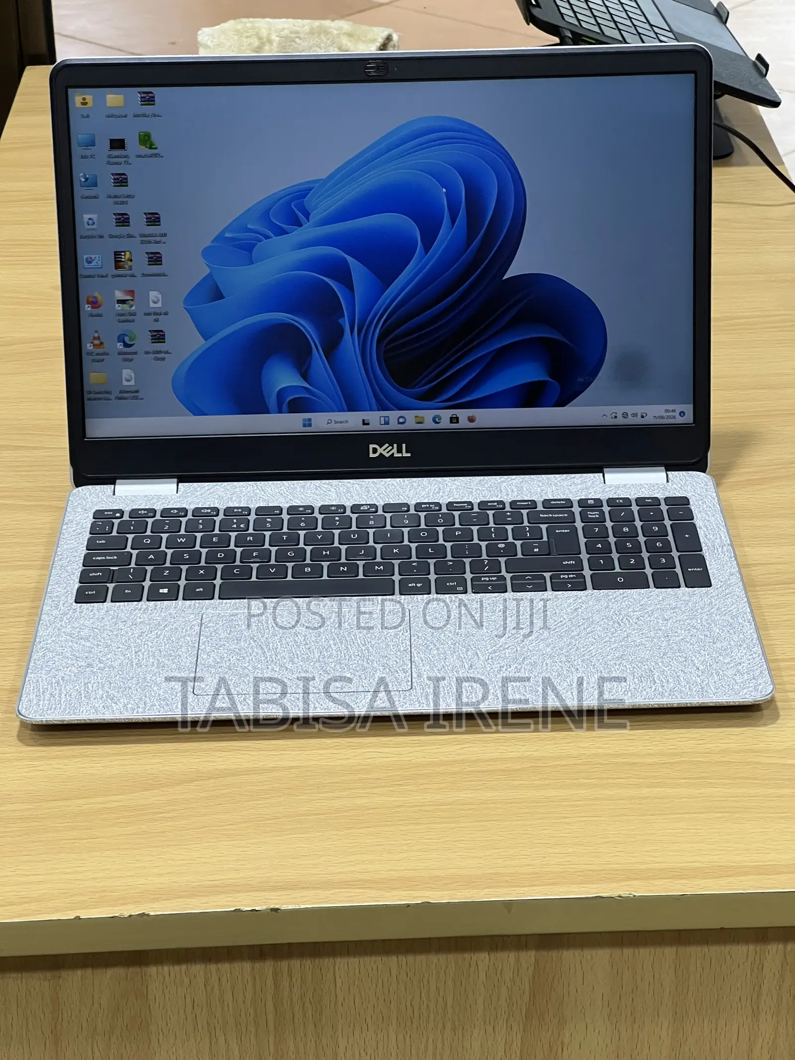 New Laptop Dell Inspiron 5548 8GB Intel Core i7 SSD 512GB