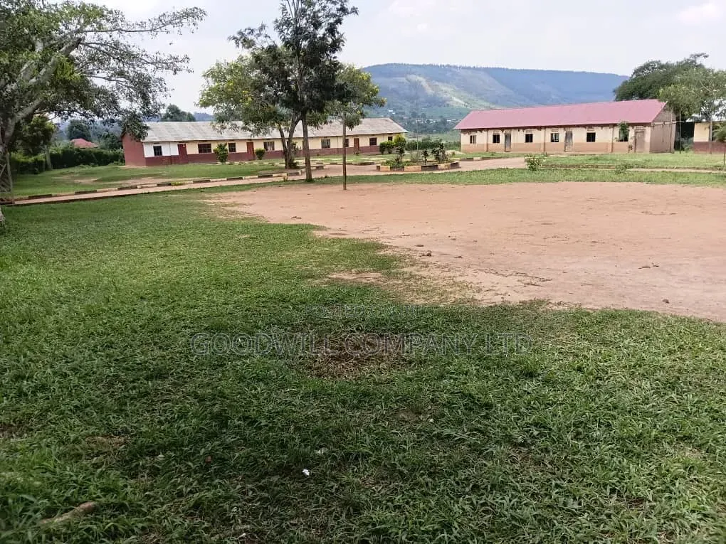 1.3 Acres of Land in the Middle of Ibanda Municipality ( Ibanda Town )