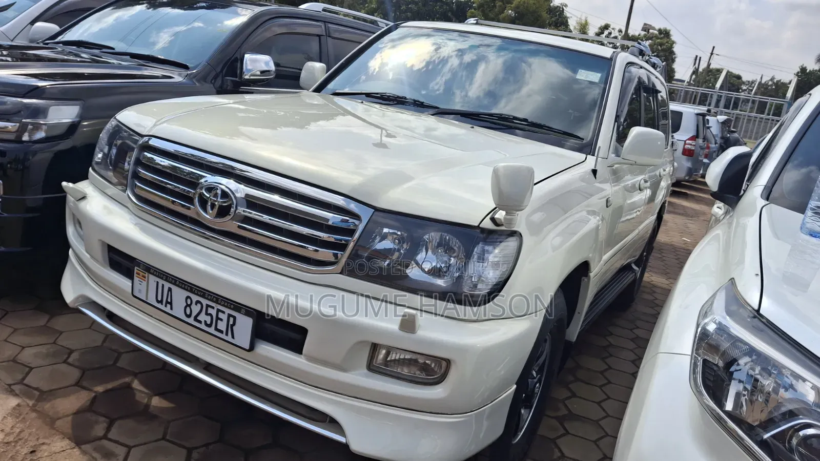 Toyota Land Cruiser 2003 White