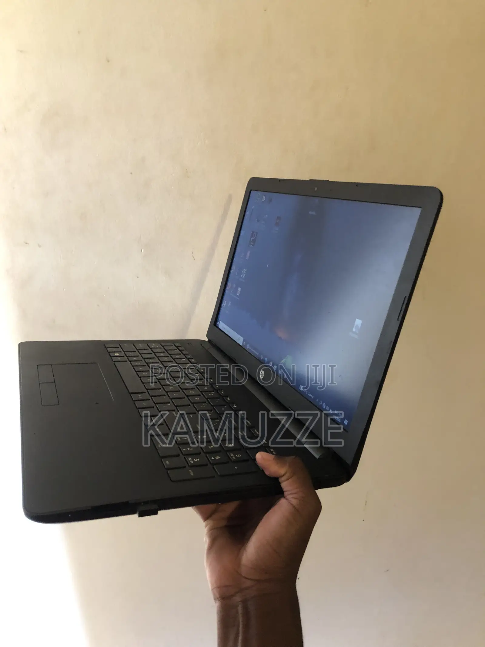 Laptop HP 15-da3007nia 4GB Intel Core i3 HDD 500GB