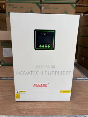 5.6kw Hybrid Solar Inverter 48v 230v MPPT 100a