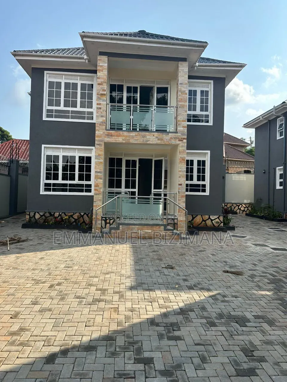 Furnished 4bdrm House in Busabala, Central Division for sale