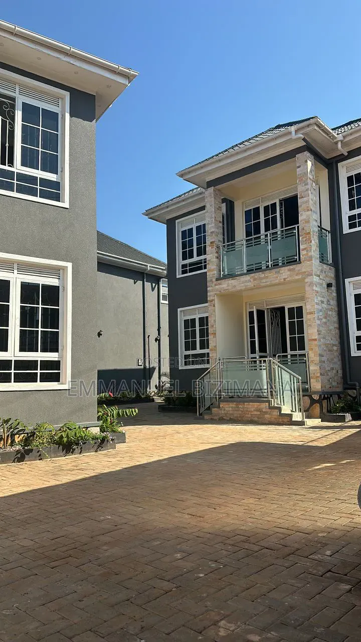Furnished 4bdrm House in Busabala, Central Division for sale