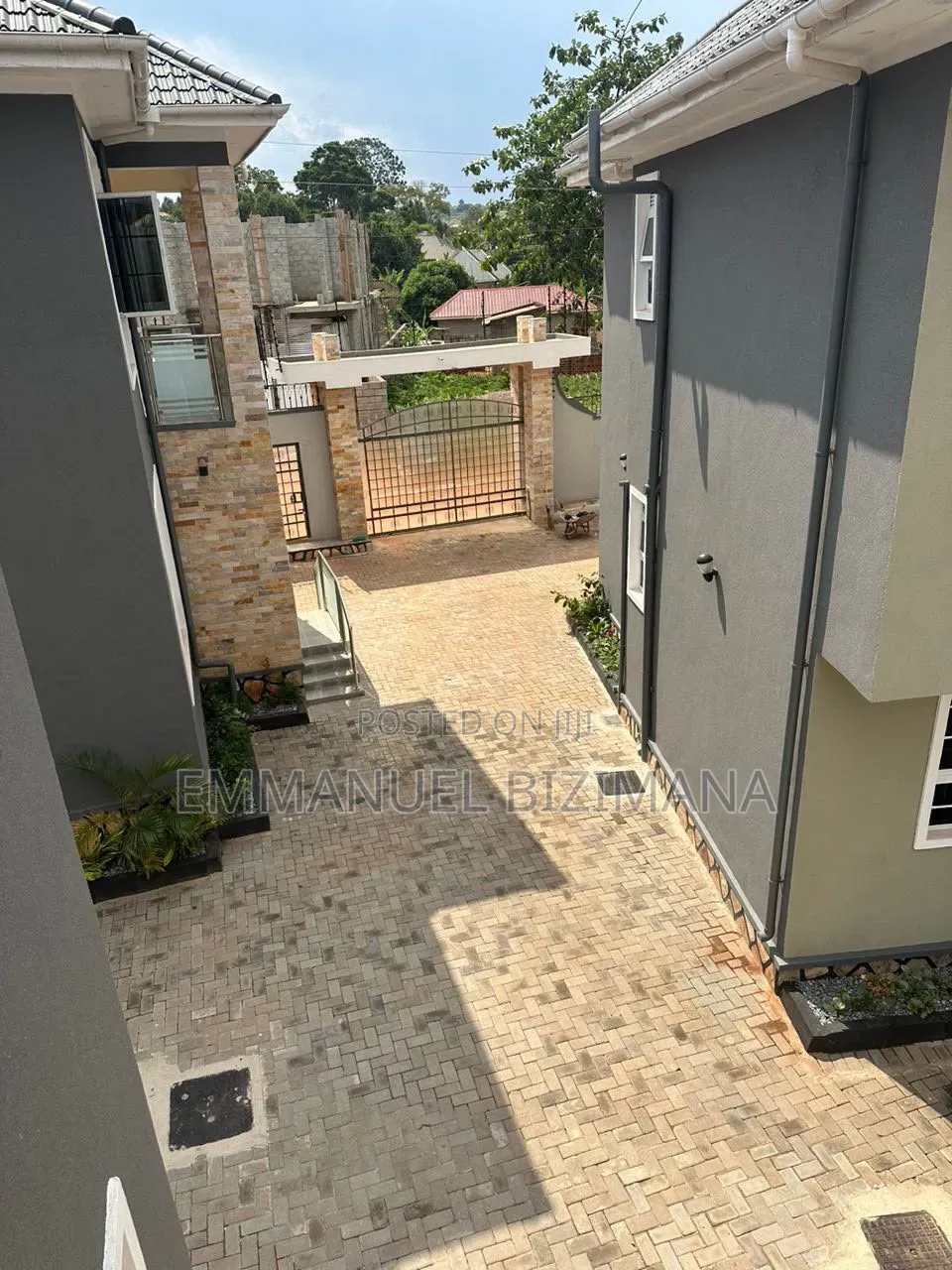 Furnished 4bdrm House in Busabala, Central Division for sale