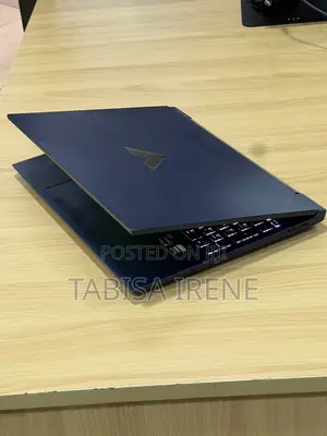 New Laptop HP Victus 16 16GB AMD Ryzen 5 SSD 512GB