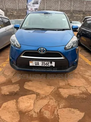 Toyota Sienta 2016 Blue