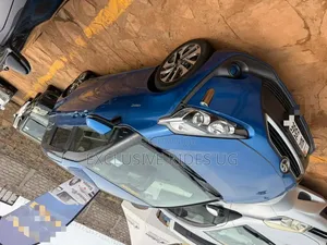 Toyota Sienta 2016 Blue