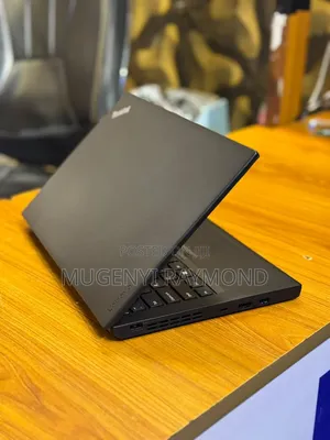Laptop Lenovo ThinkPad X270 8GB Intel Core i5 HDD 320GB