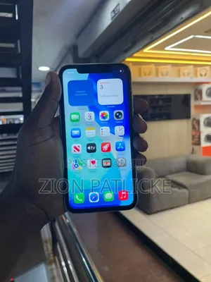 Apple iPhone 11 128 GB White