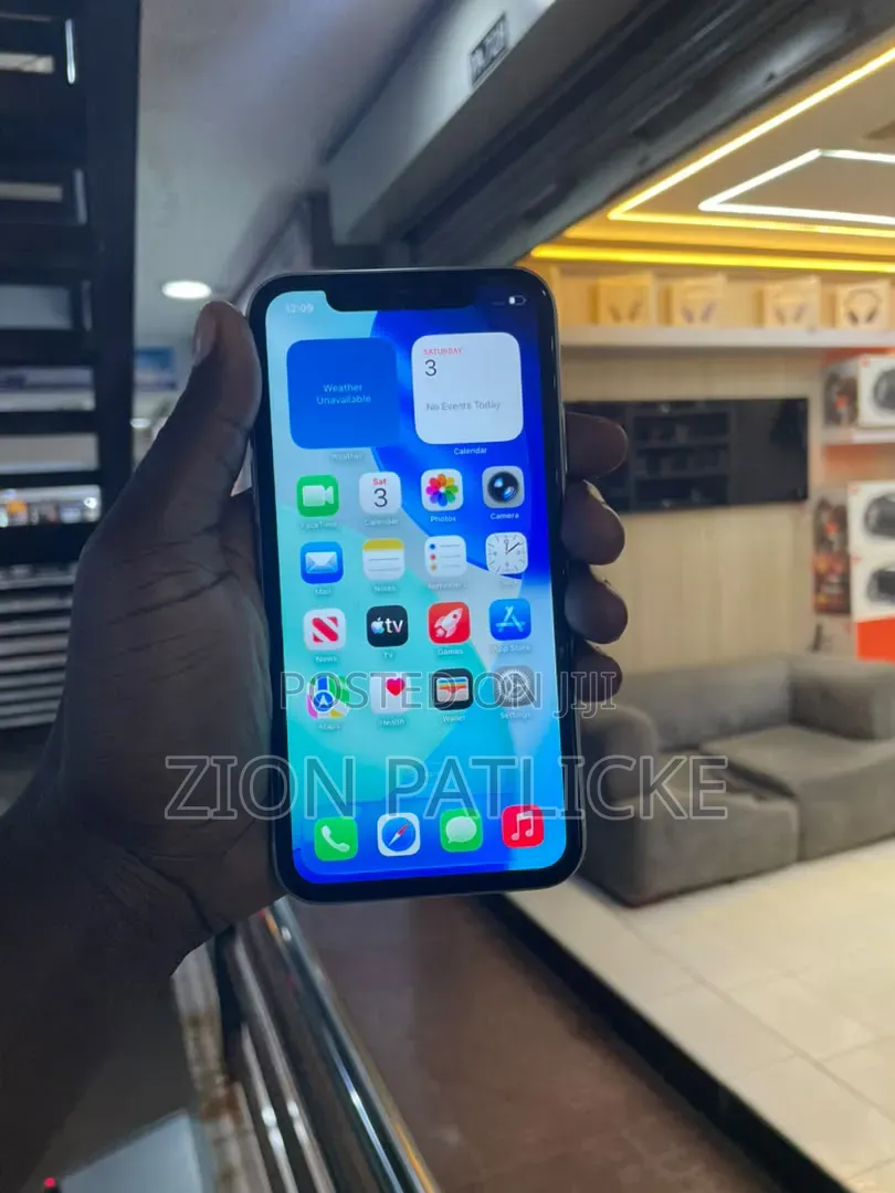 Apple iPhone 11 128 GB White