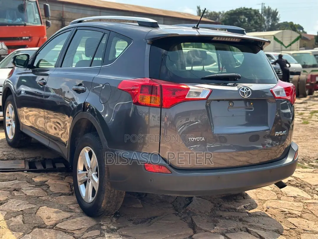 Toyota RAV4 2014 Gray