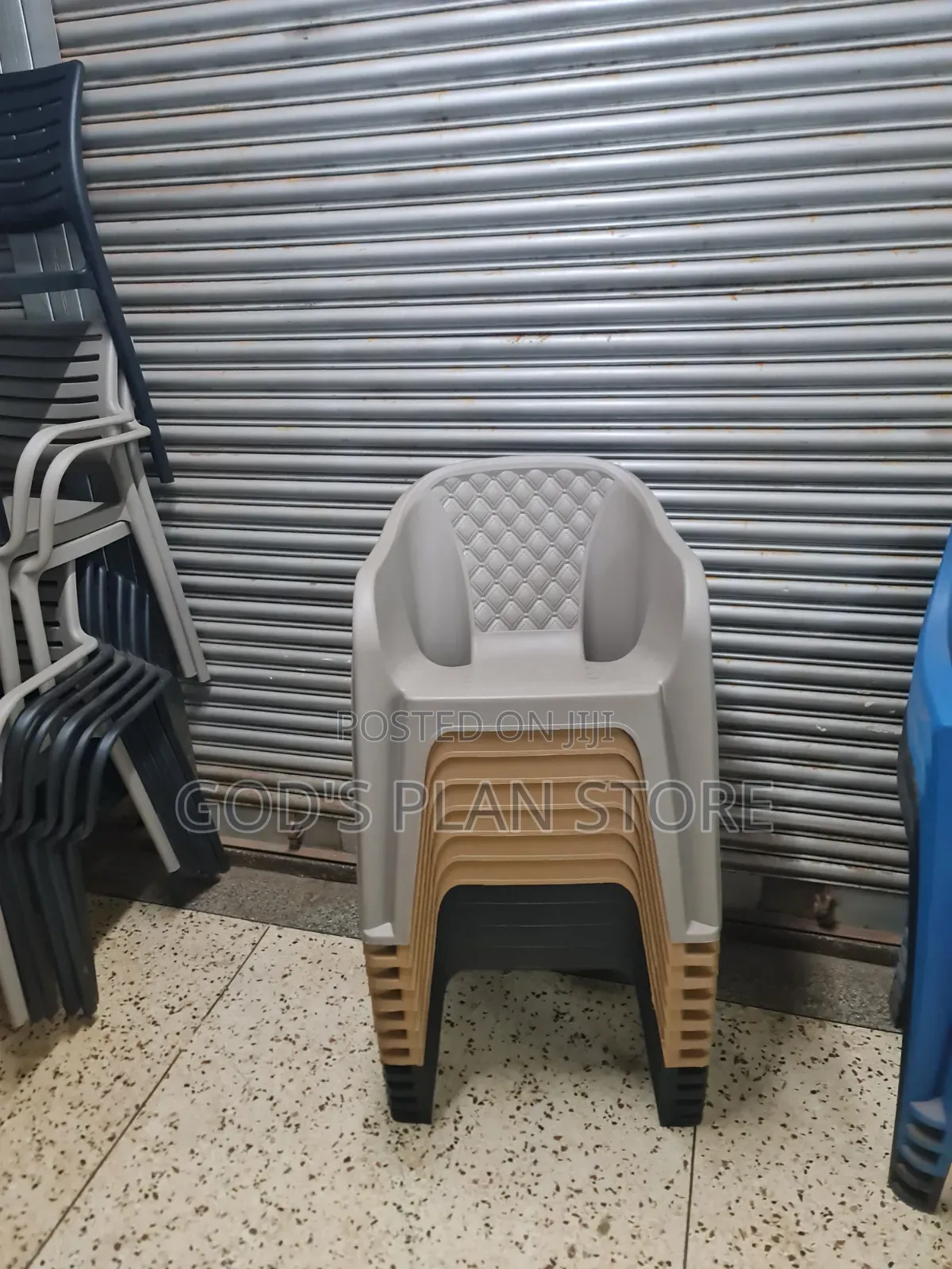 Bliss Sofa Plastic Chairs Plastic Chairs