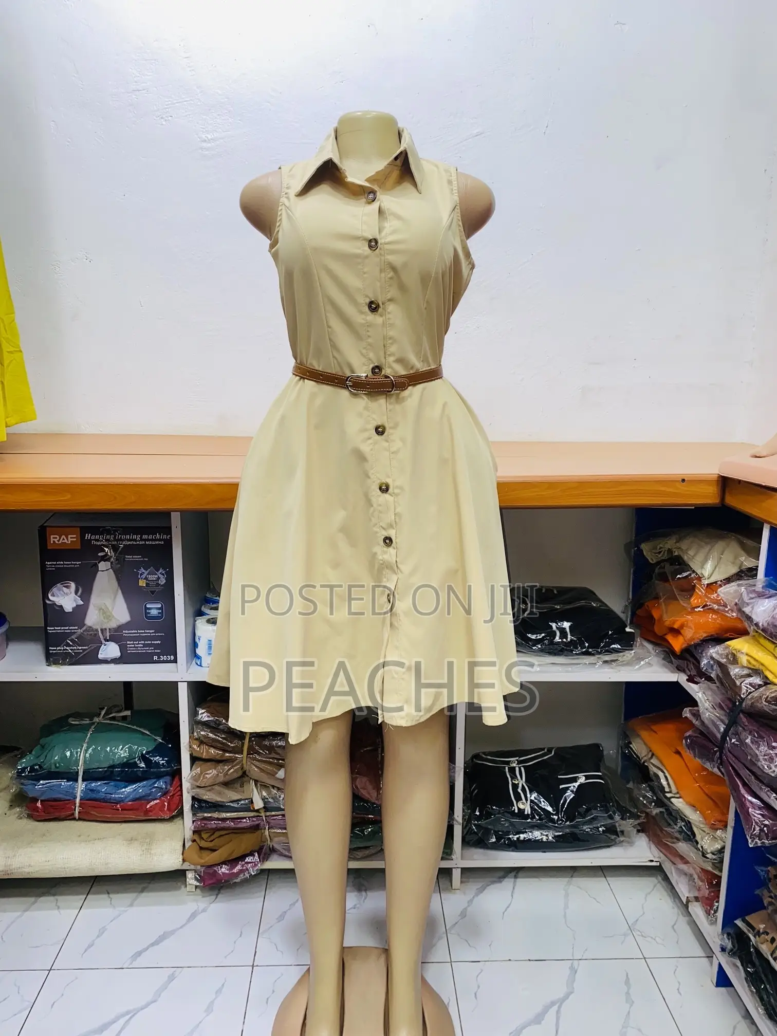 Round Dress With a Belt