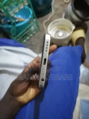 Infinix Smart 9 128 GB Silver