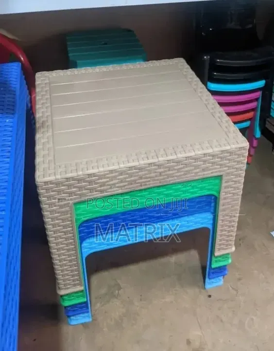 Civil Small Plastic Tables