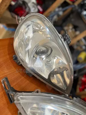 Mercedes Benz Ml W163 Head Lights