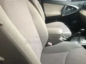 Toyota Vanguard 2008 Silver