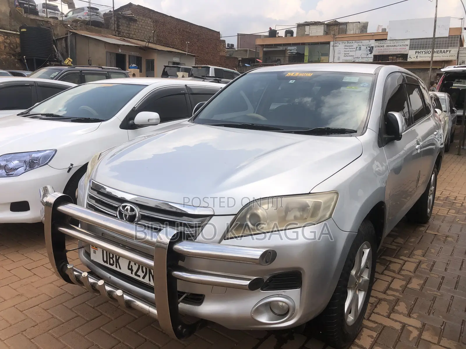 Toyota Vanguard 2008 Silver