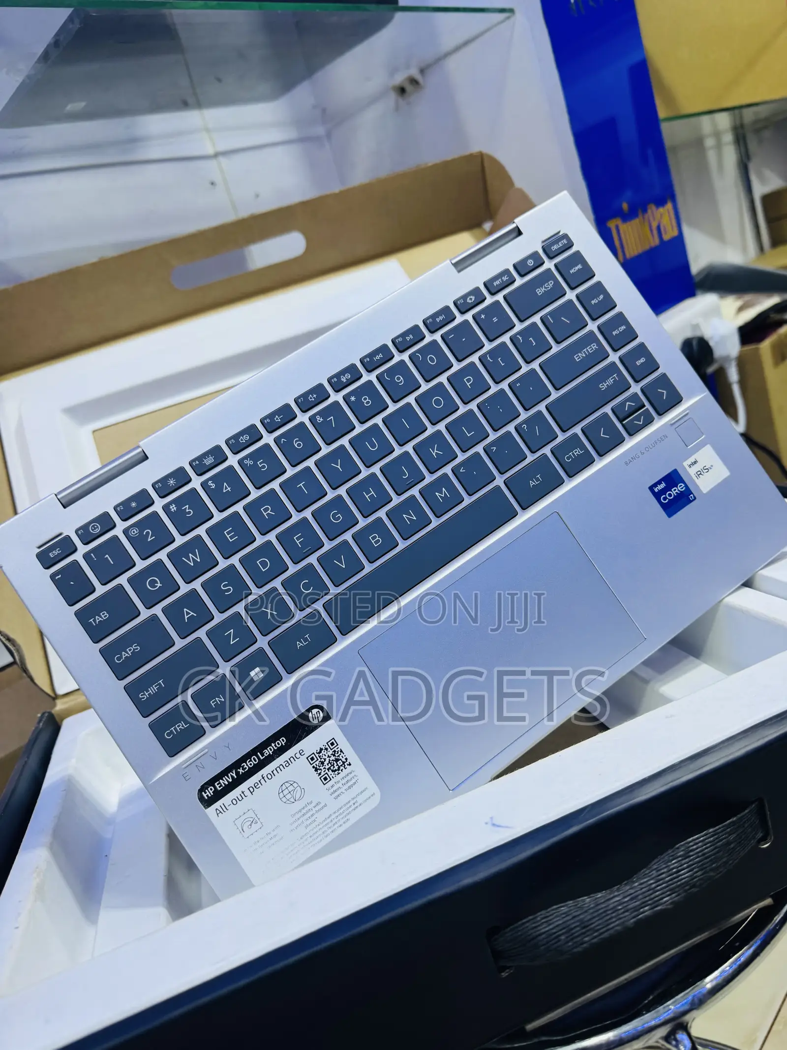 New Laptop HP Envy x360 16GB Intel Core i7 SSD 1T