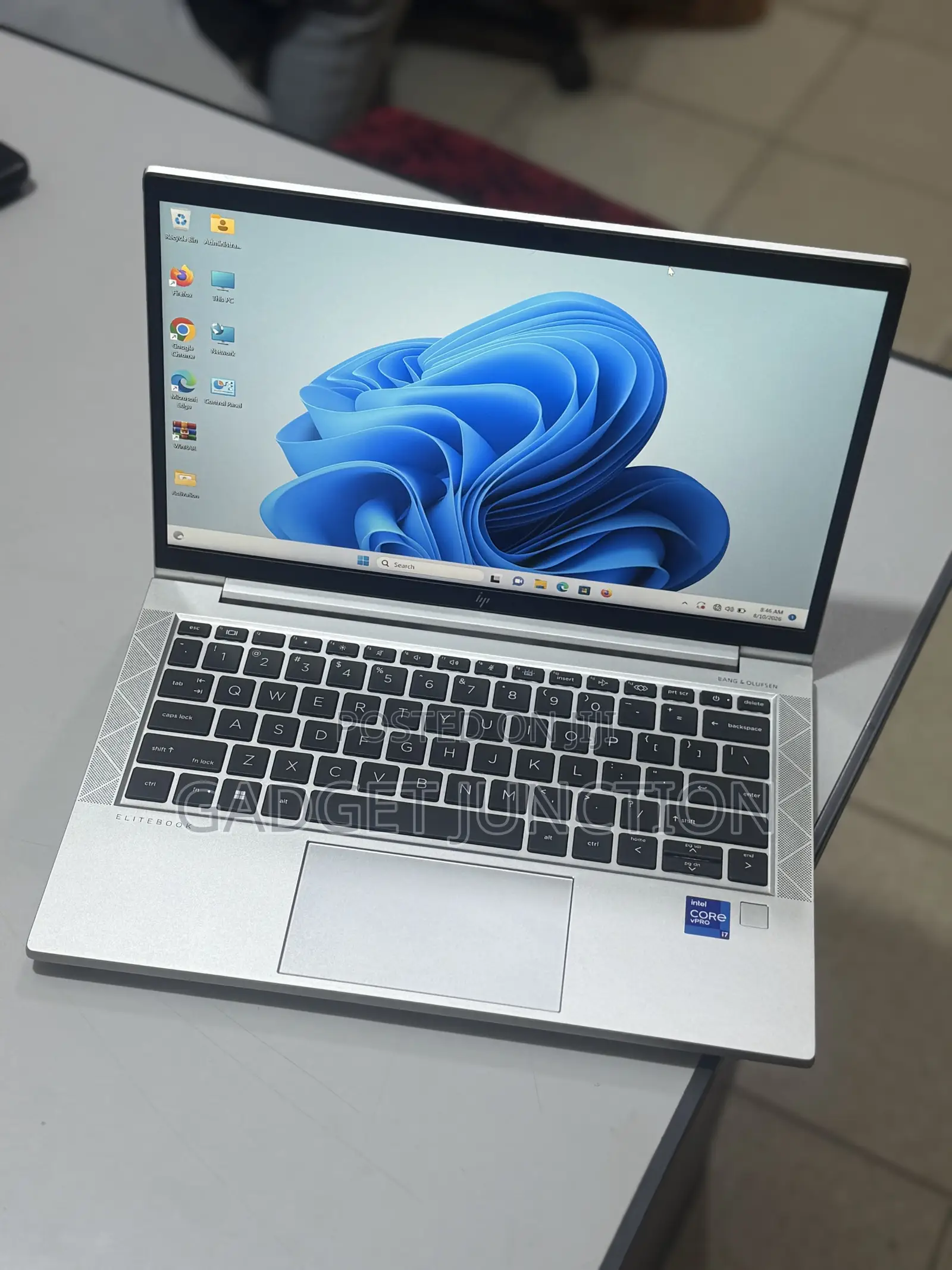 New Laptop HP EliteBook 830 G6 16GB Intel Core i7 SSD 512GB