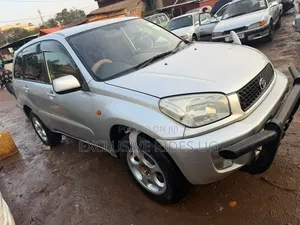 Toyota RAV4 1.8 2005 Silver