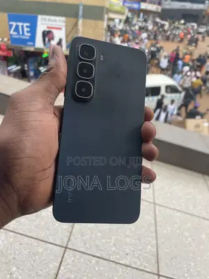 Infinix Hot 60i 128 GB Black
